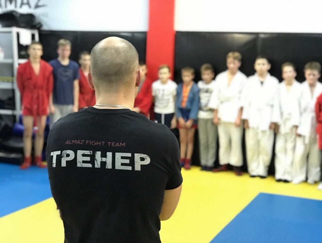 Тренировки по смешанным единоборствам для детей и подростков - Приморский район